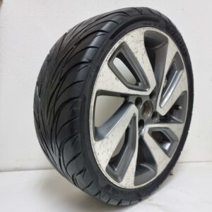 4.100 17X6.5J Et43 Mag Wheel And Tyre